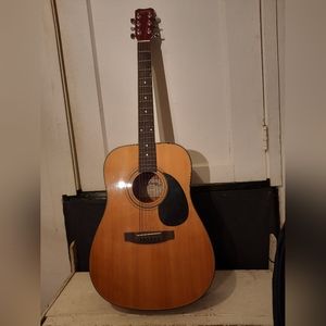Arbor Acoustic Guitar